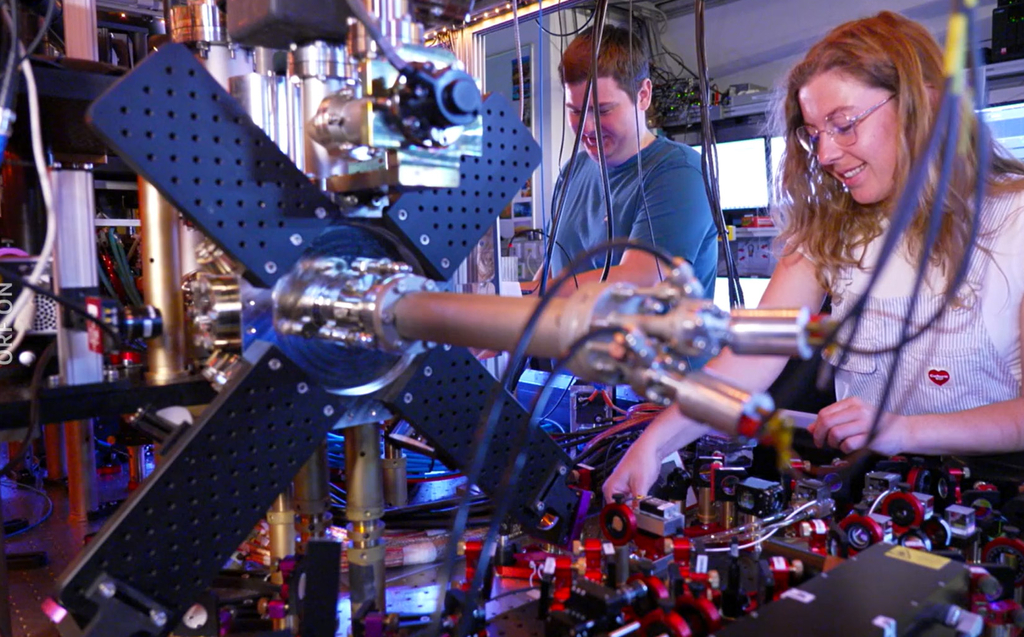 Innsbruck – A quantum science hub with a view to the future - quantA : Quantum Science Austria