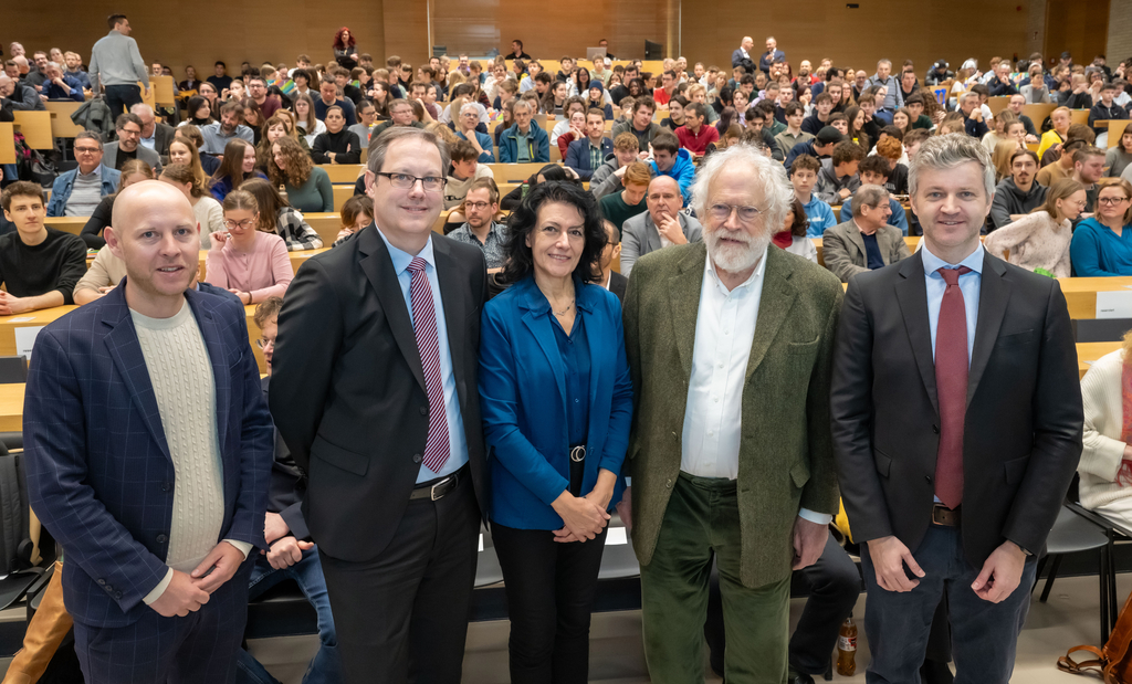 Nobel Laureate Anton Zeilinger Inspires future scientists at JKU Linz - quantA : Quantum Science Austria