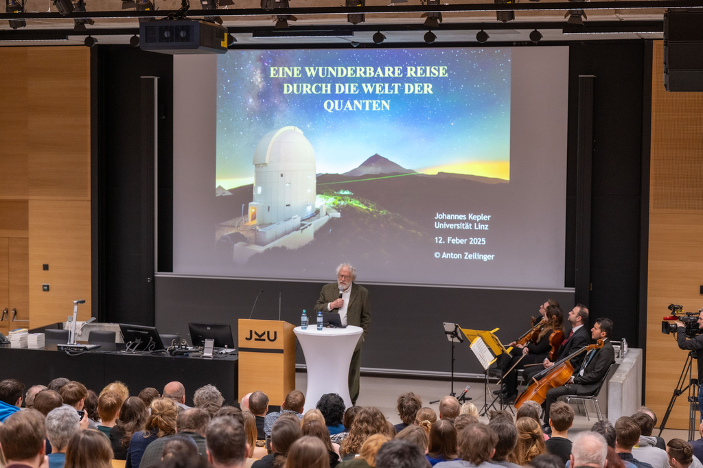 Nobel Laureate Anton Zeilinger Inspires future scientists at JKU Linz - quantA : Quantum Science Austria