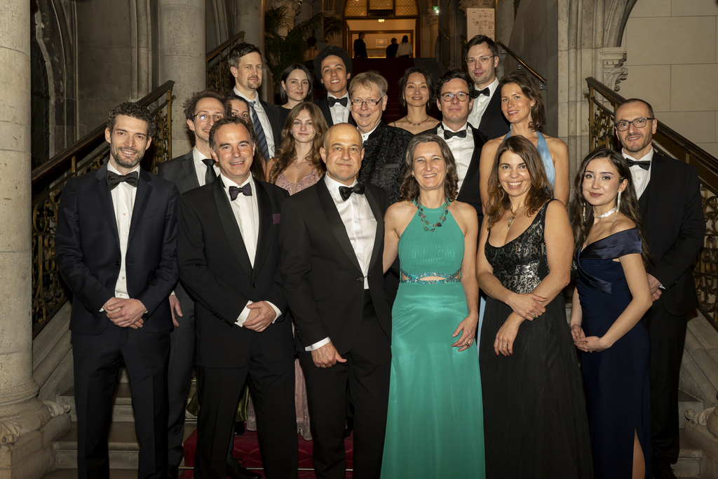 SciBall2025: Dancing into the World Quantum Year 2025 - quantA : Quantum Science Austria